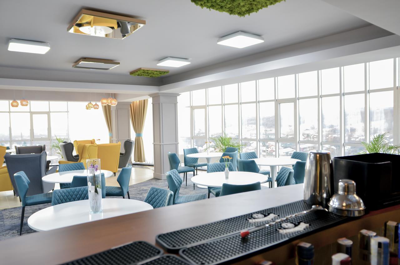 Hotel Afrodita -Vălenii de Munte Dış mekan fotoğraf